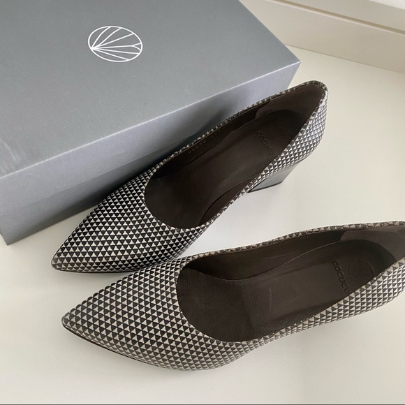 Coclico Jordan Heels - Picture 2 of 9